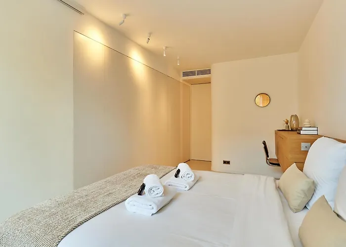 Sublim Montaigne-eiffel Tower * Paris